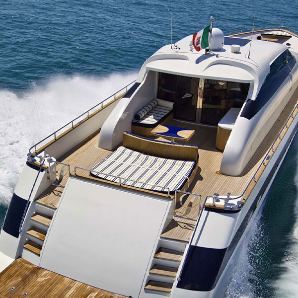 vendere barca gommone e moto d'acqua